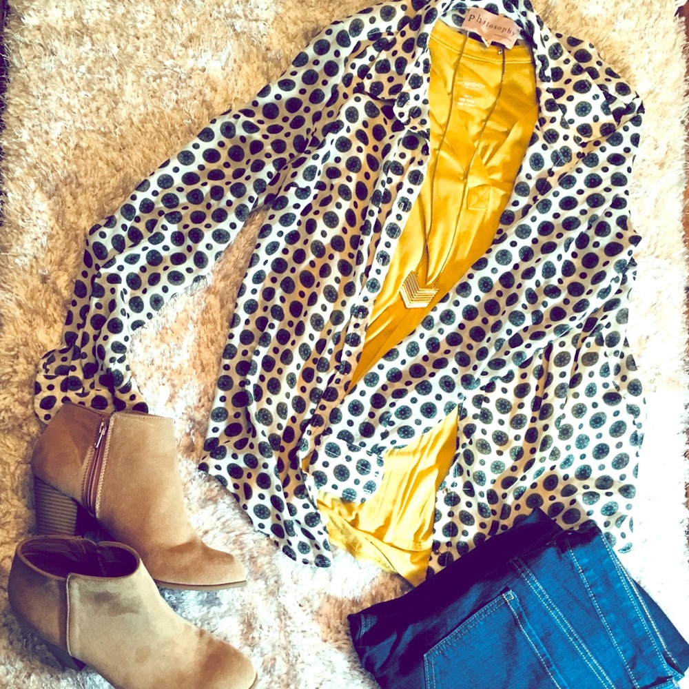 Philosophy Sheer Button Down Top w/Green Medallion